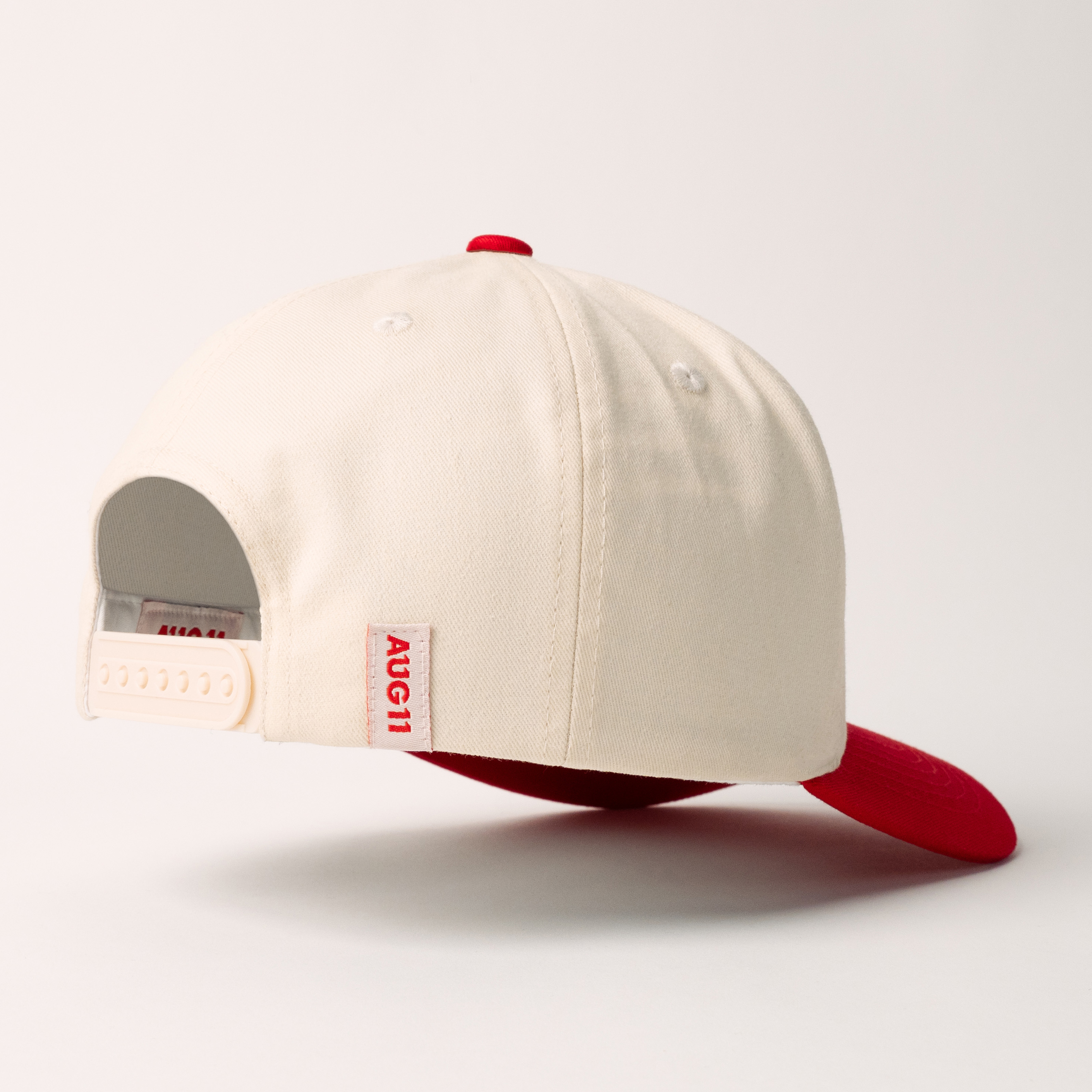 Art (Cream/Red)