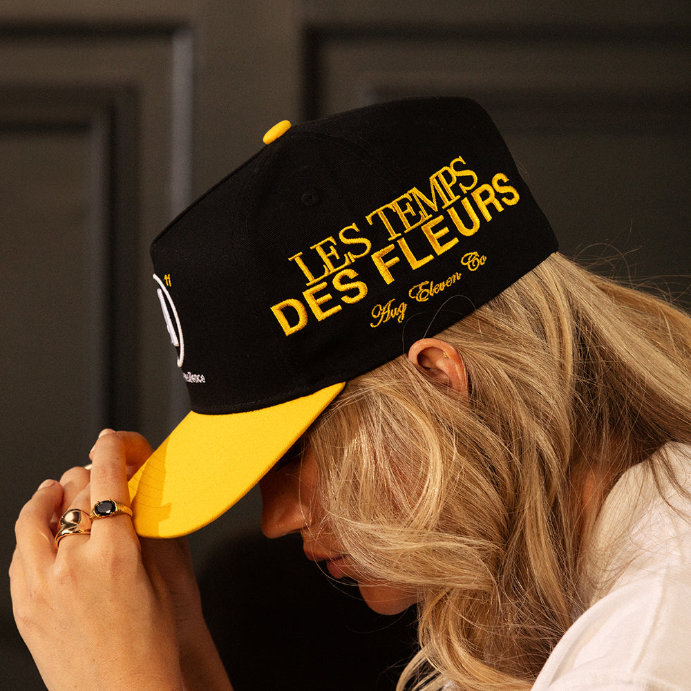 Mega Snap Back (Black/Gold)