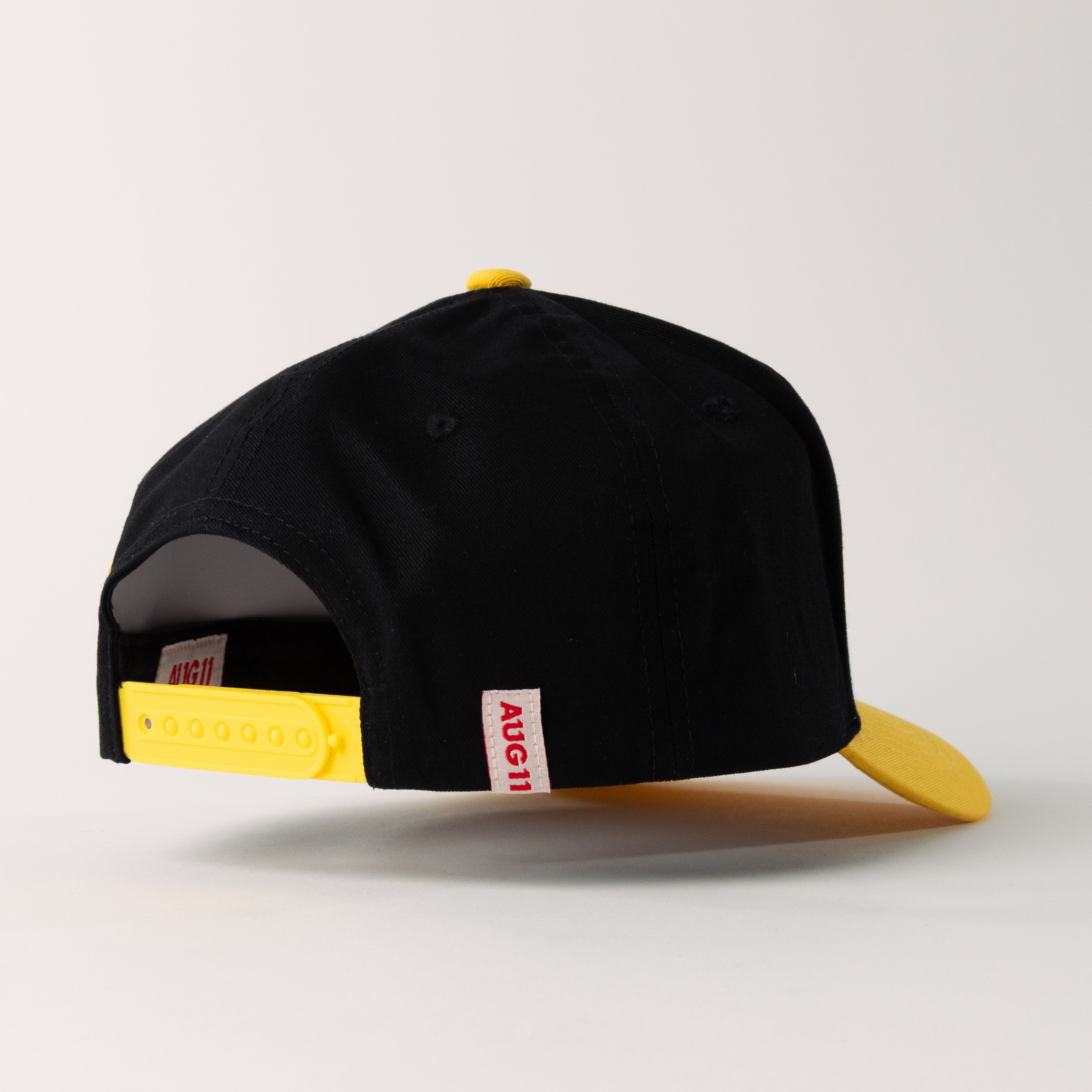 Mega Snap Back (Black/Gold)