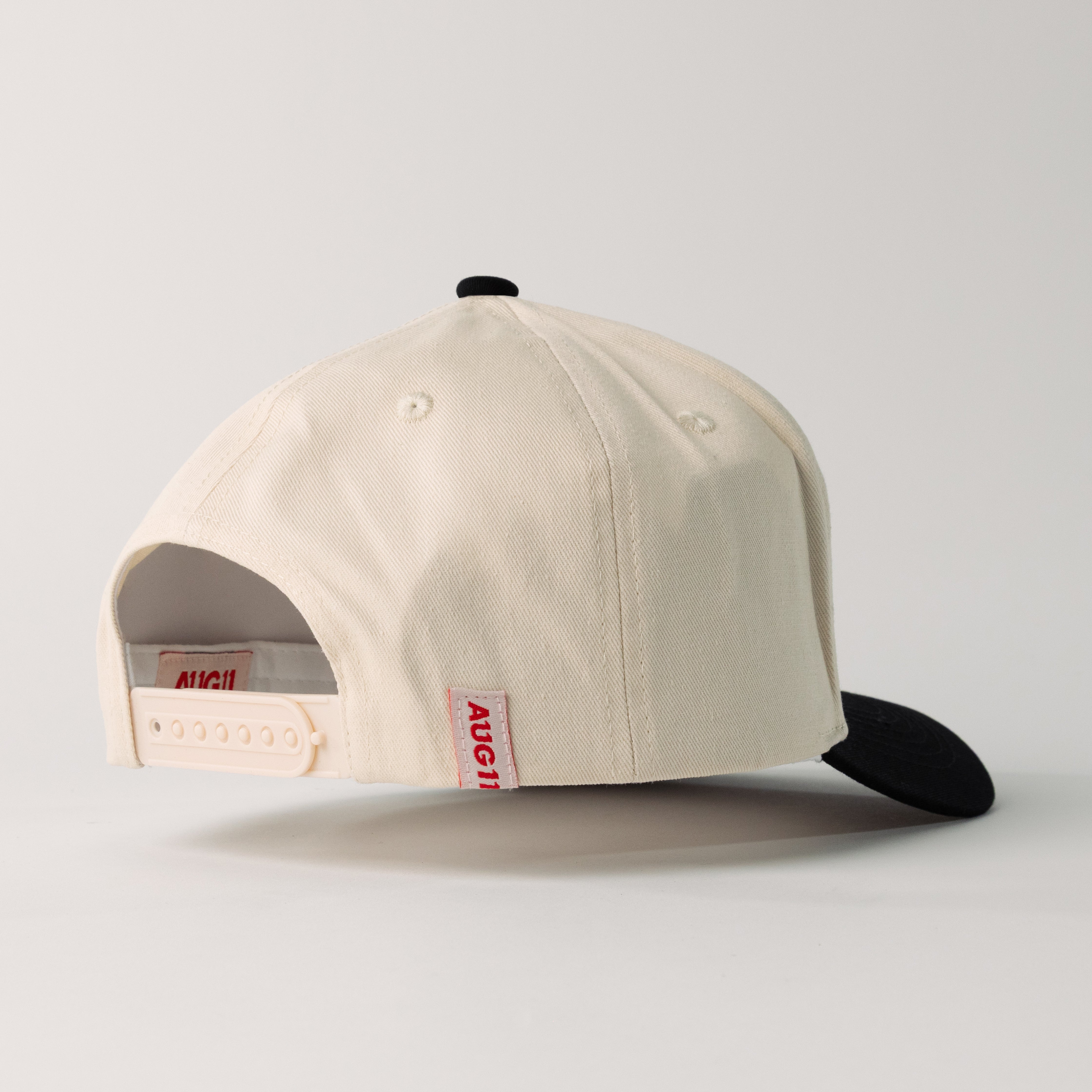Crest Snapback (Creme/Black)