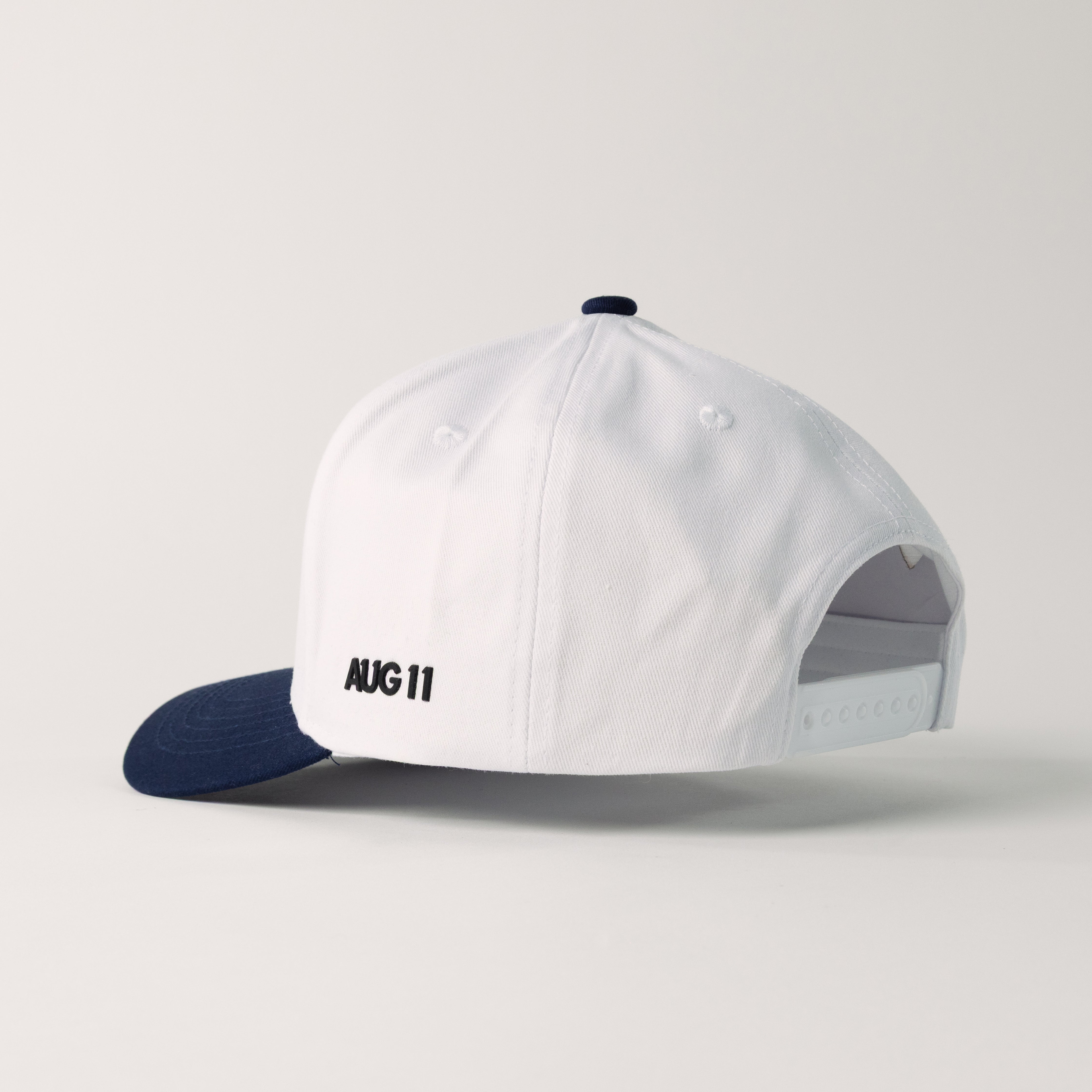 Crest Snapback (Navy/Stark White)