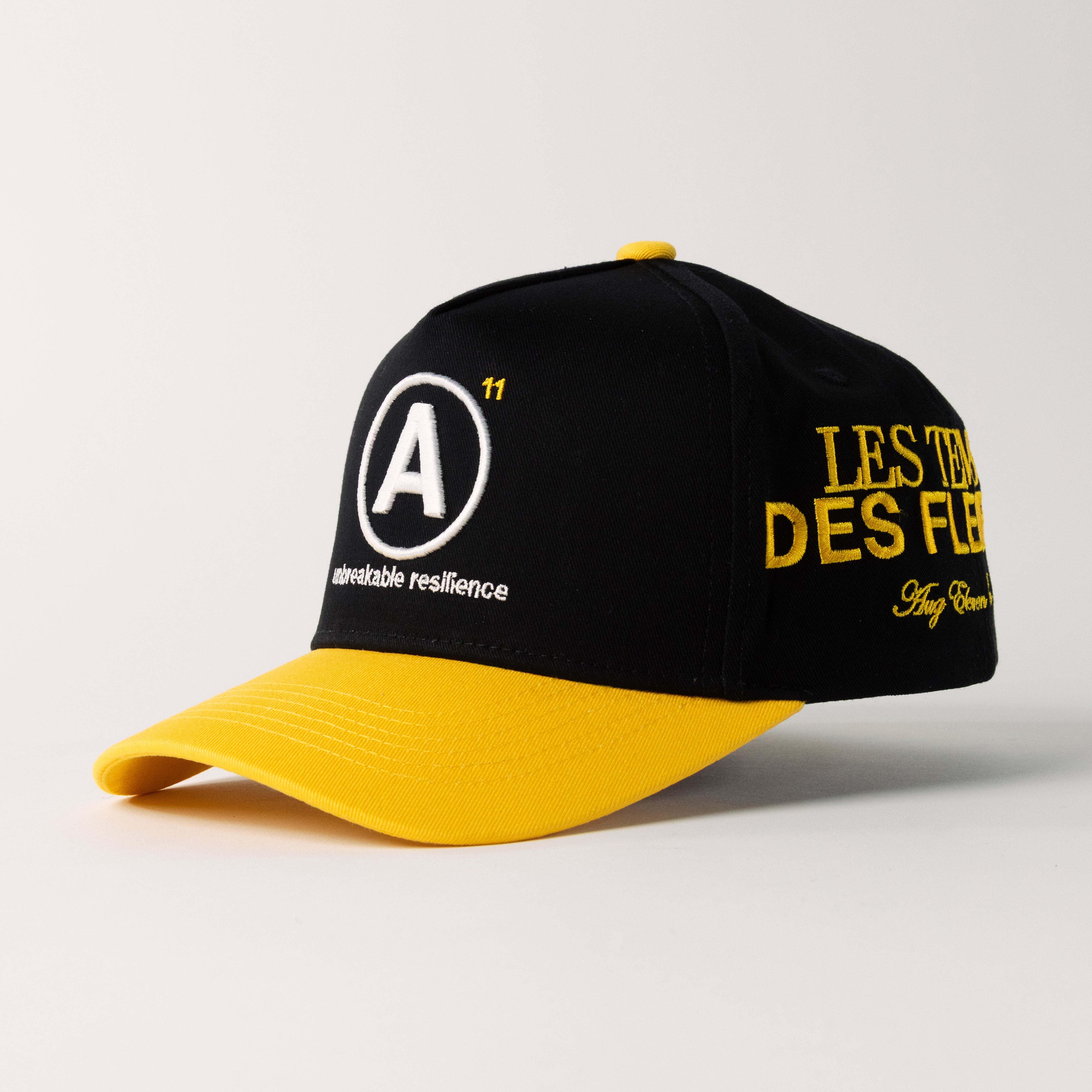 Mega Snap Back (Black/Gold)