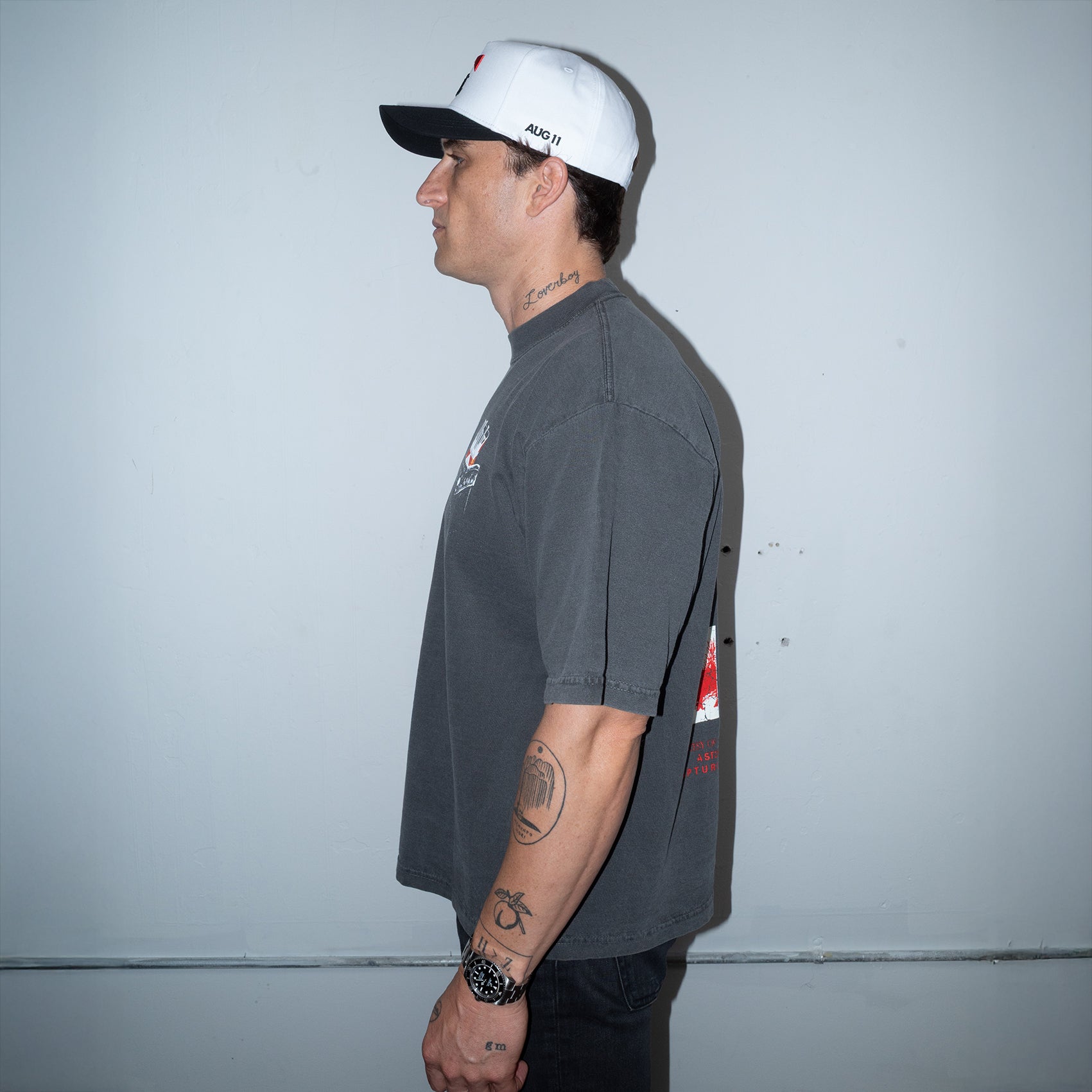 Icons T-Shirt (Vintage Black) OVERSIZED