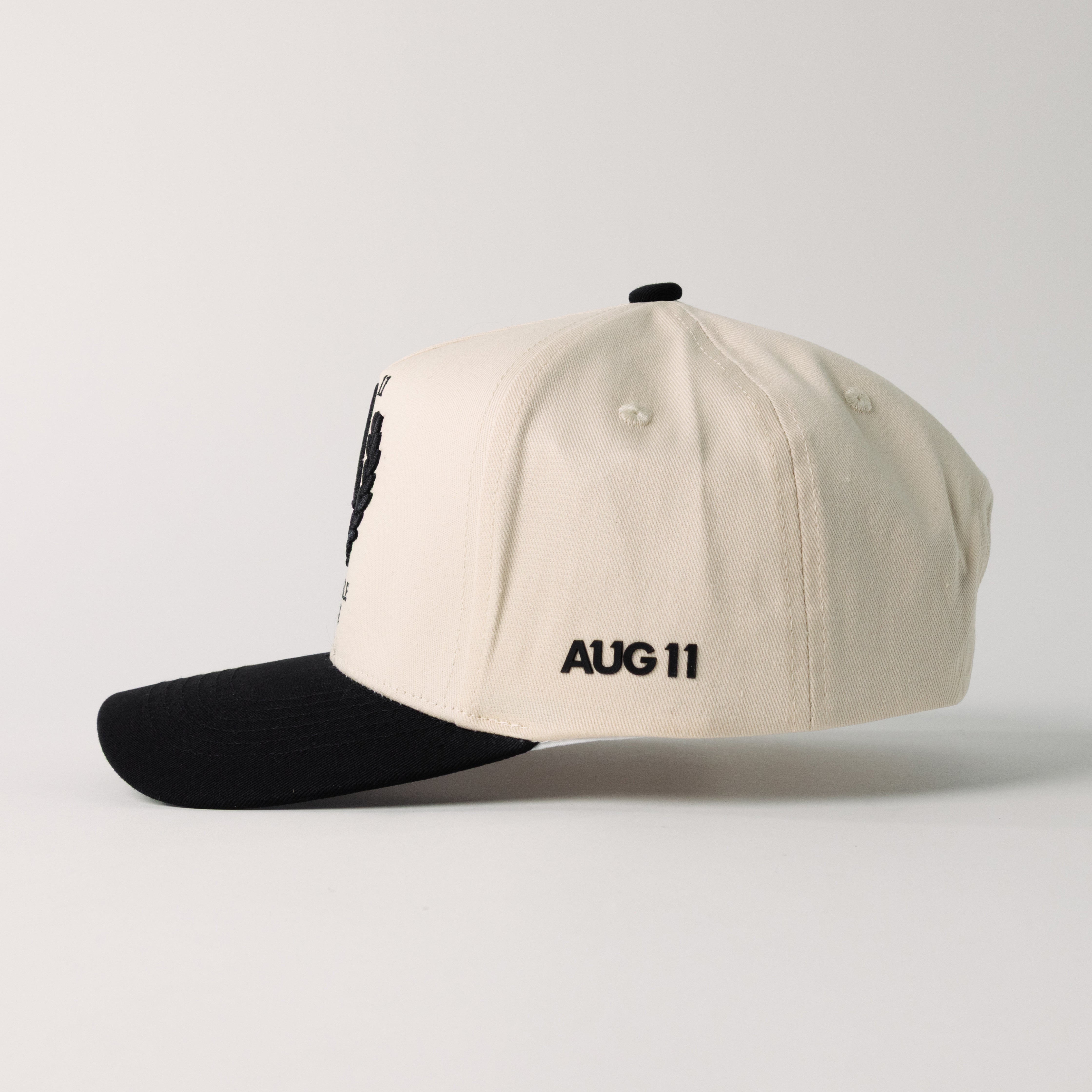 Crest Snapback (Creme/Black)