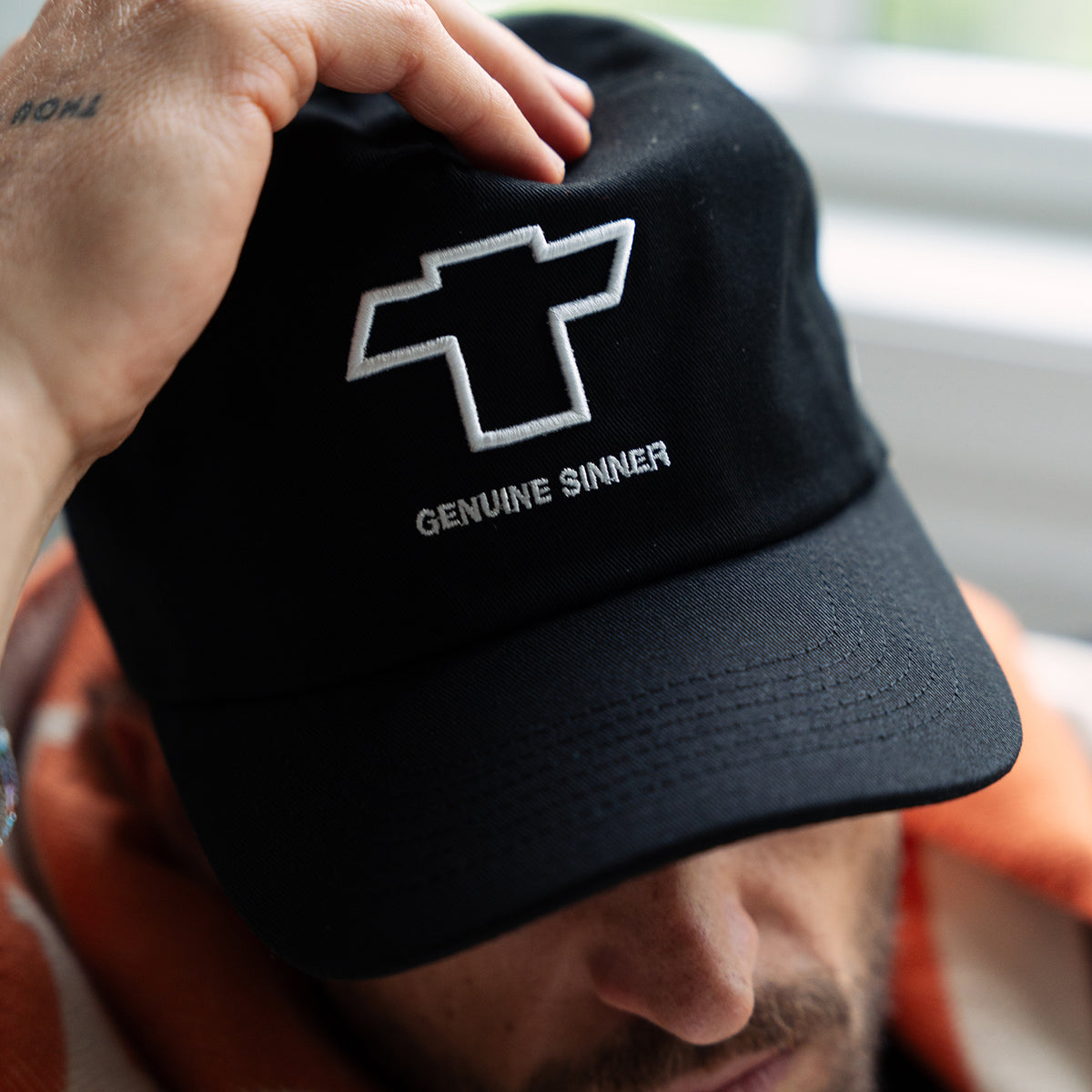 Genuine Sinner (Unstructured) Black