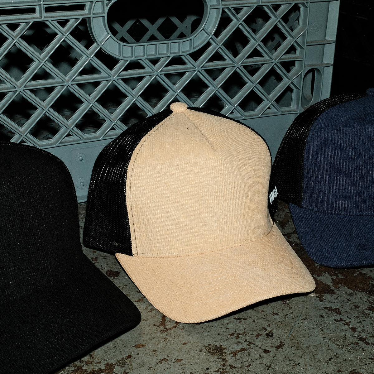 Cord Trucker Camel
