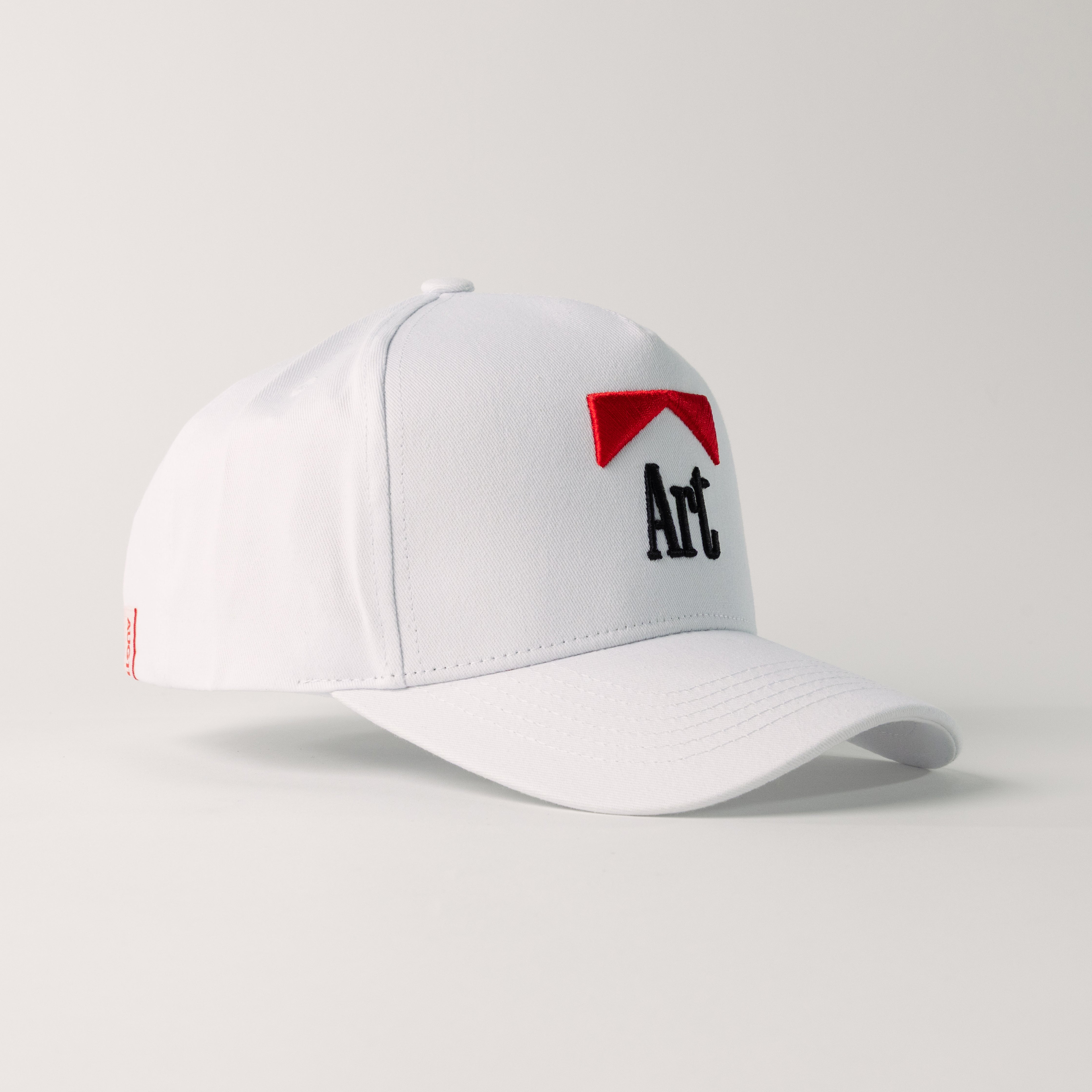 Art Snapback (White/White)