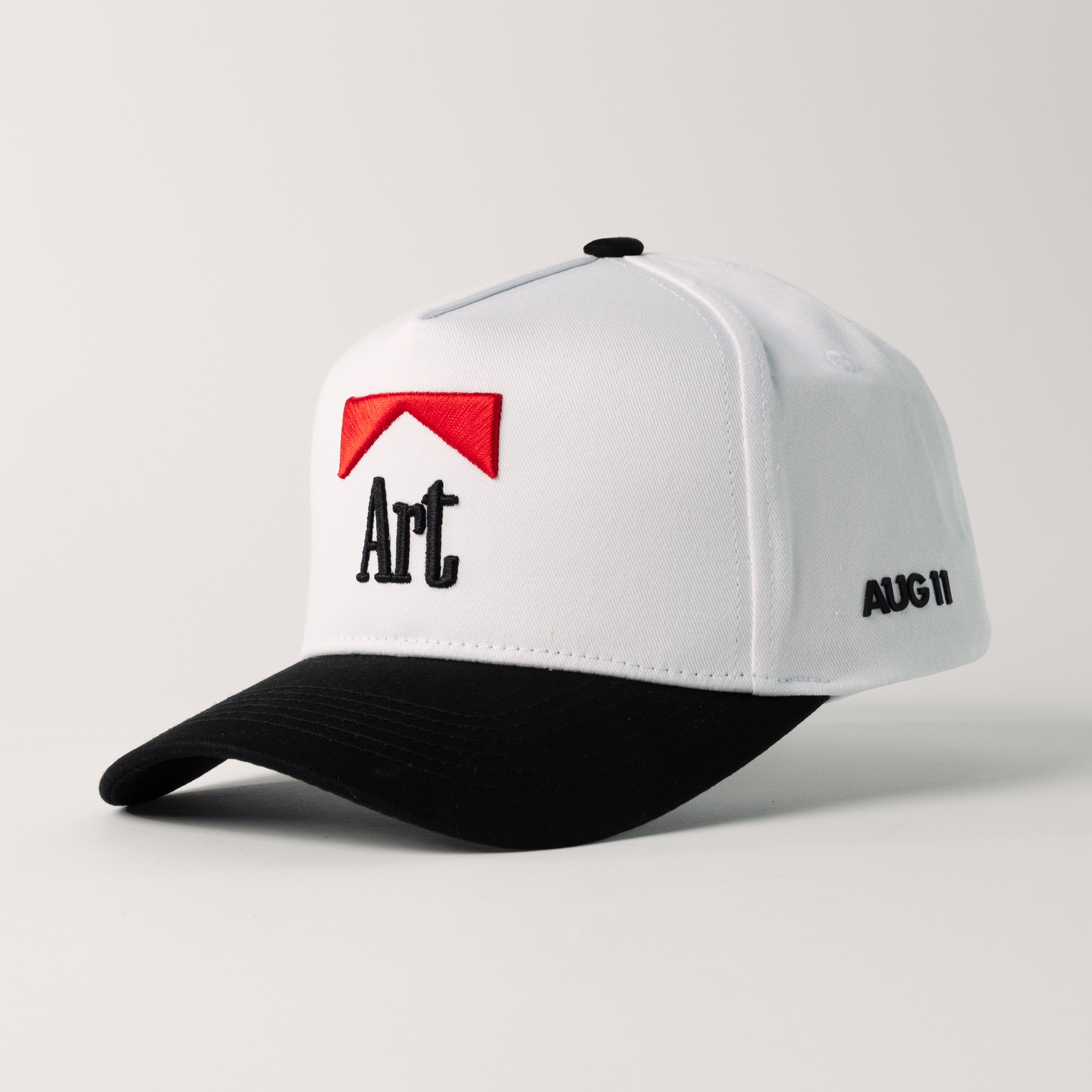 Art Snapback (White/Black)