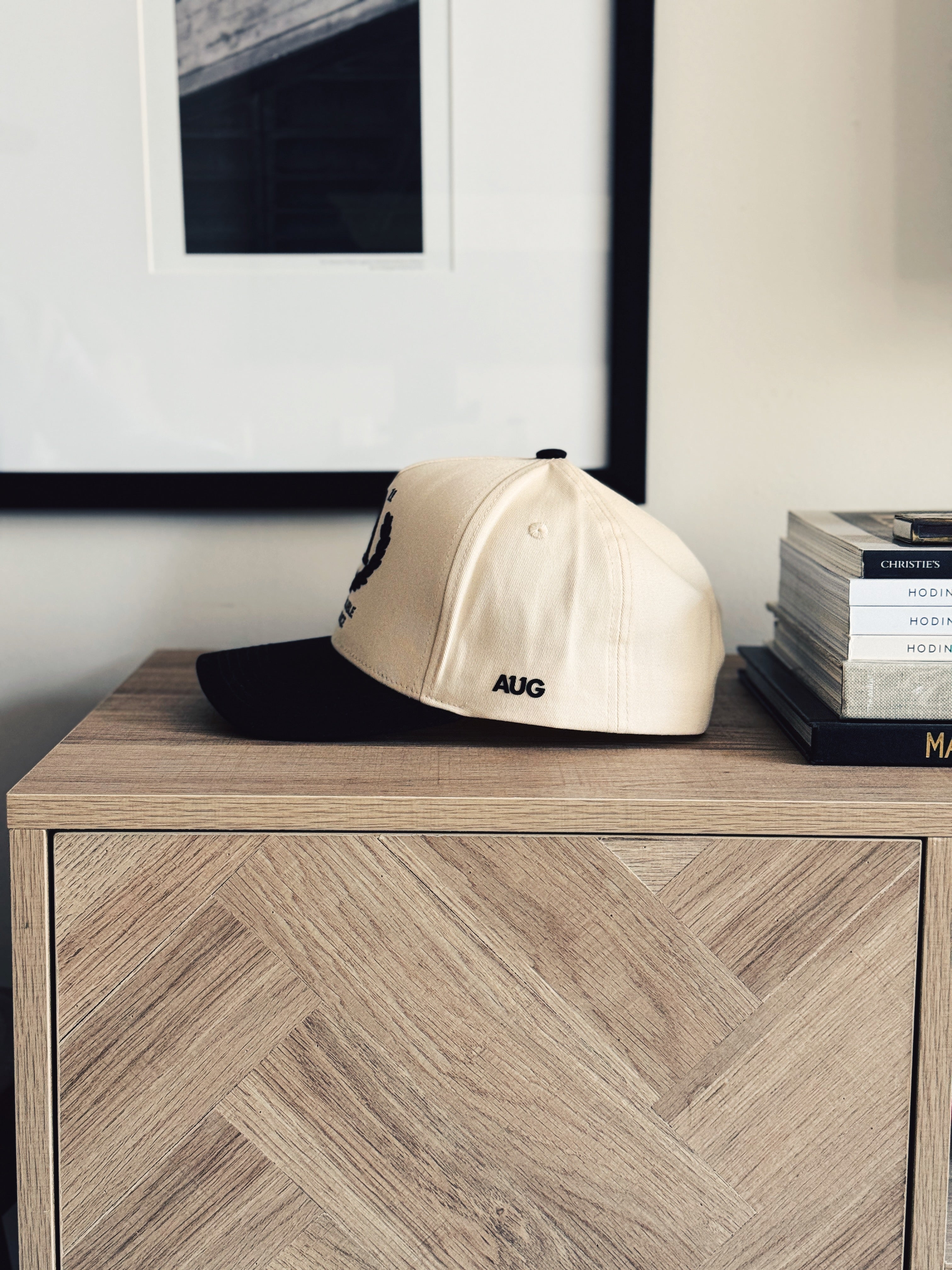 Crest 5 Panel Cotton Structured Snapback (Creme/Black)