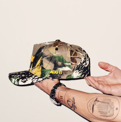 Darlin' Cotton Structured 5 Panel Snap Back Hat (Camo/Gold)